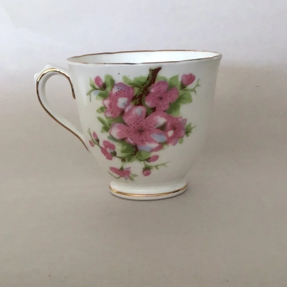 TUSCAN China Tea Cup, Vintage